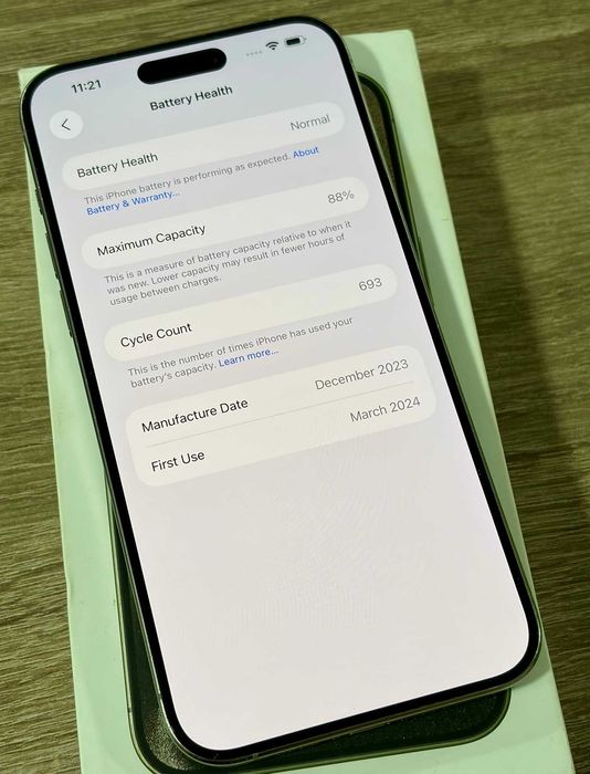 Iphone 15 pro max 256 gb  с гаранция