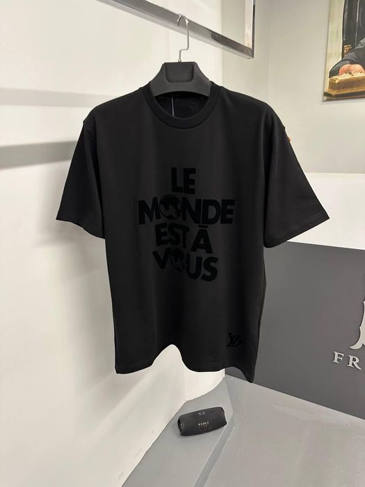 Мъжки тениски различни модели