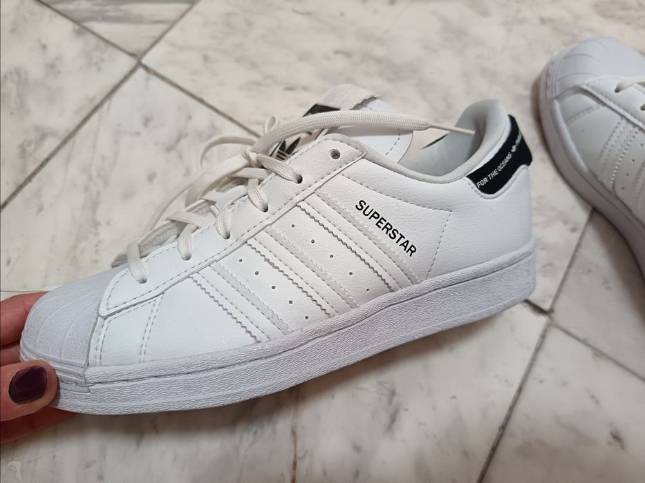 Обувки adidas  SUPERSTAR