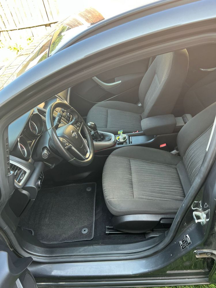 Vand opel astra 2012