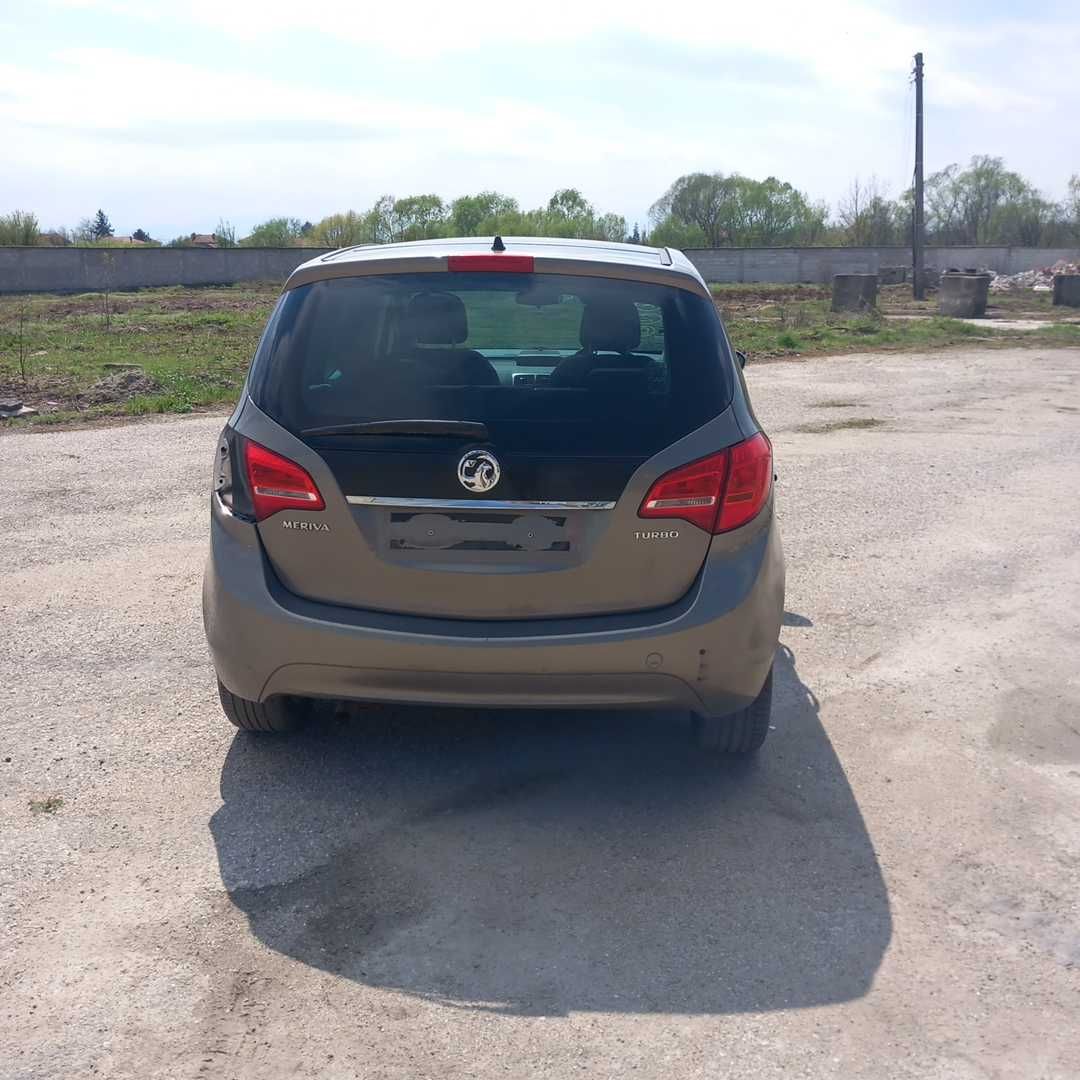 Opel Meriva B 2011г. кафявa/Опел Мерива B 1,4 бензин турбо на части