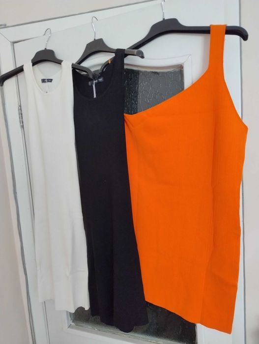 Нови рокли. Размери L