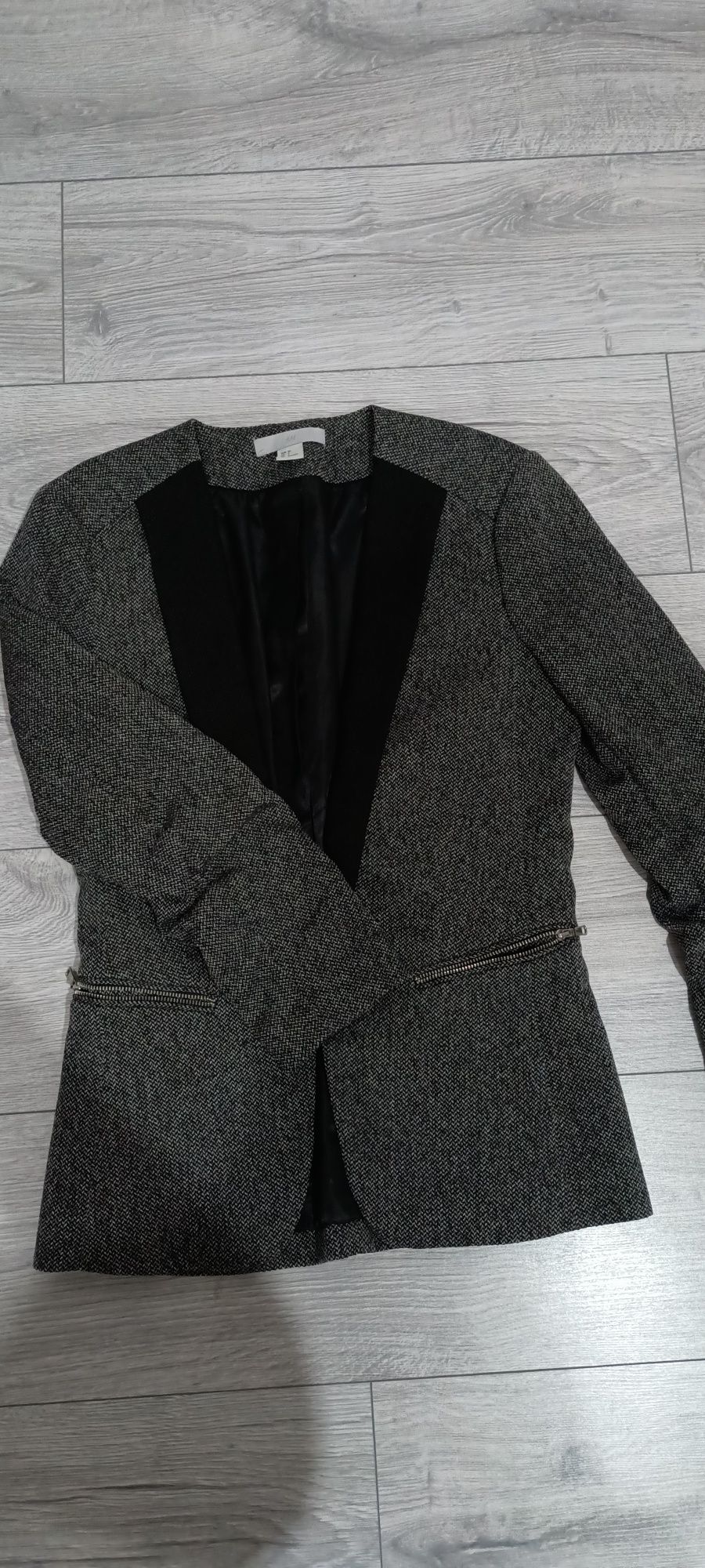 Sacou damă H&M,superb