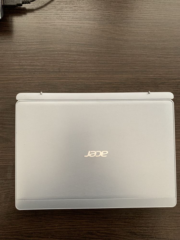 Ноутбук Acer Aspire Switch 10