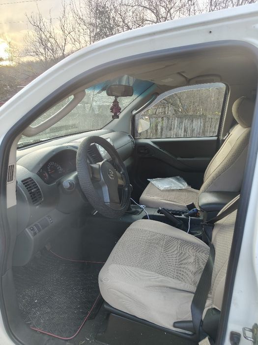 Vând Nissan Navara D40 – 2007 – Motor 2.5 dCi