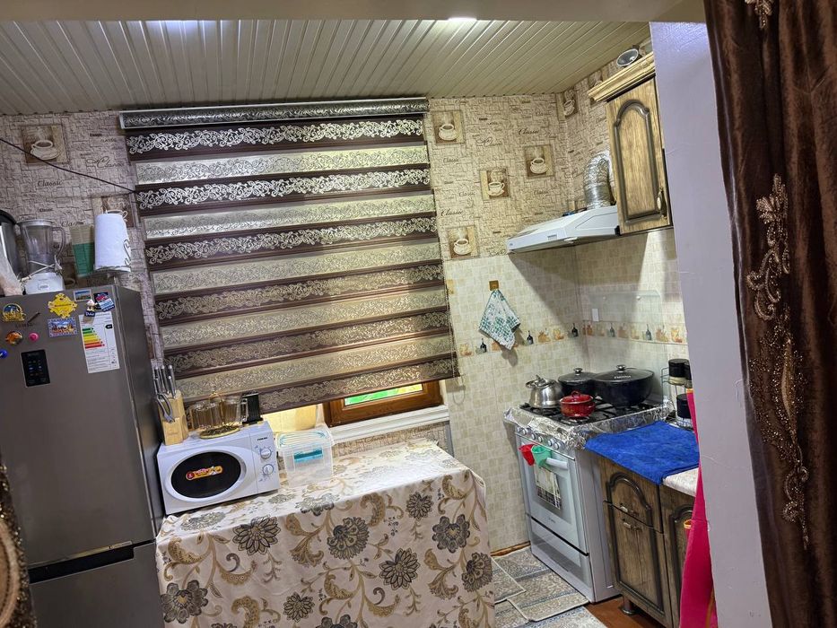 Продаю 3-х в 4-х комнатную квартиру на Сергели 7