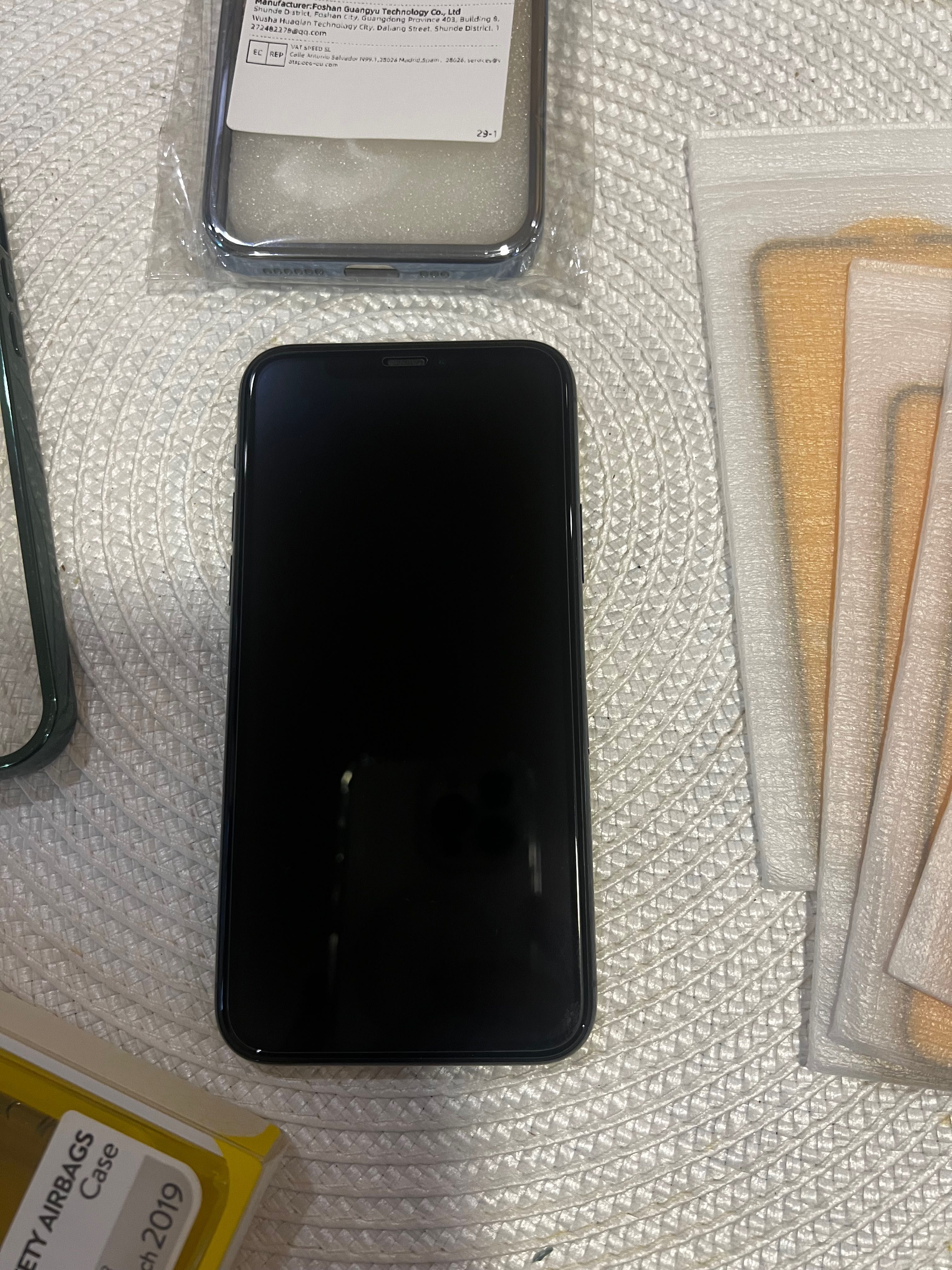 Iphone 11 pro 64 GB зелен