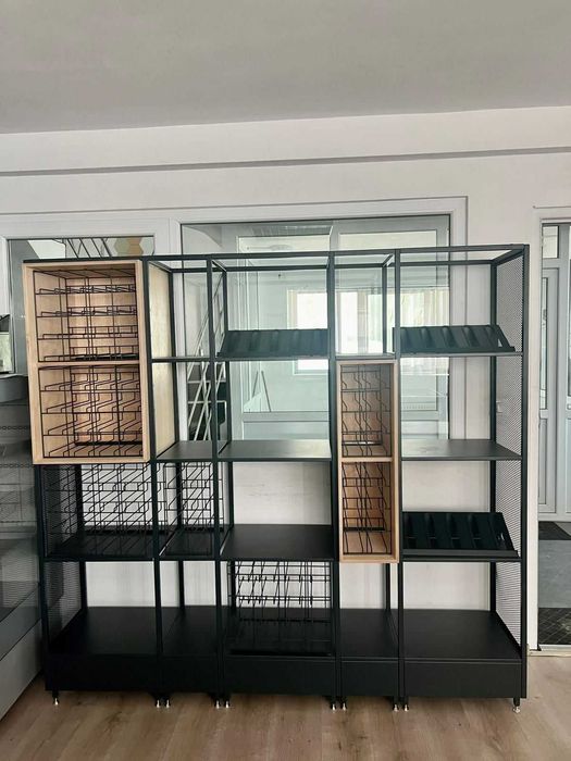 Rafturi profesionale pentru băuturi alcoolice