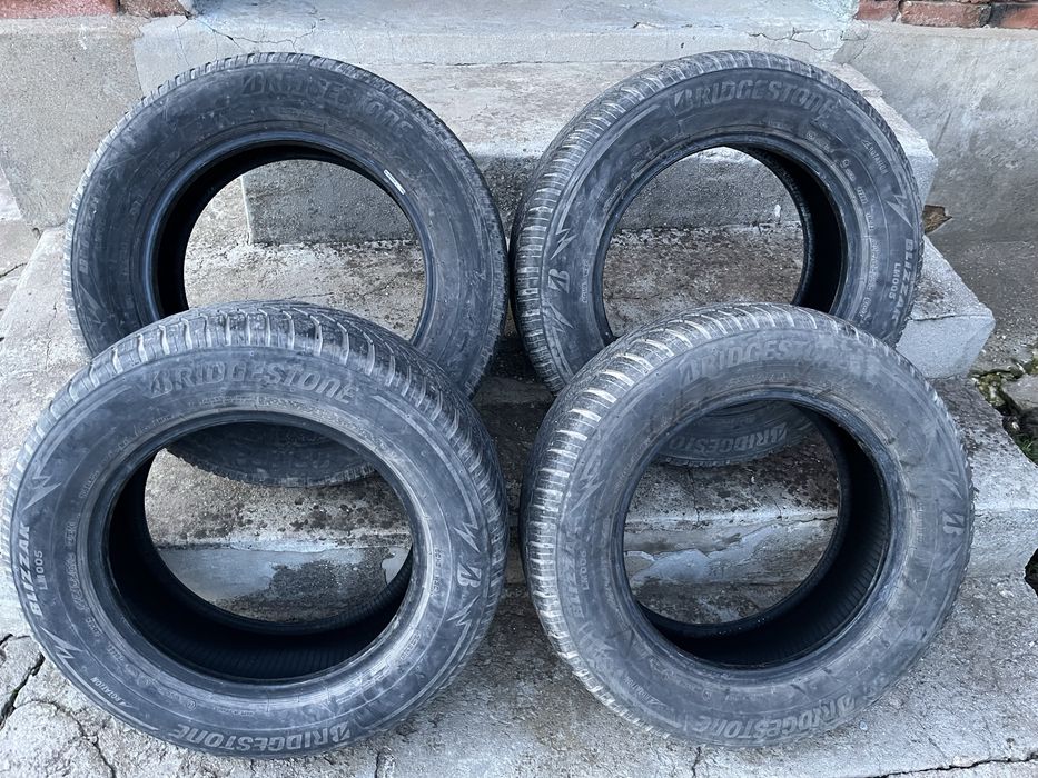 Зимни гуми Bridgestone 215/65/16