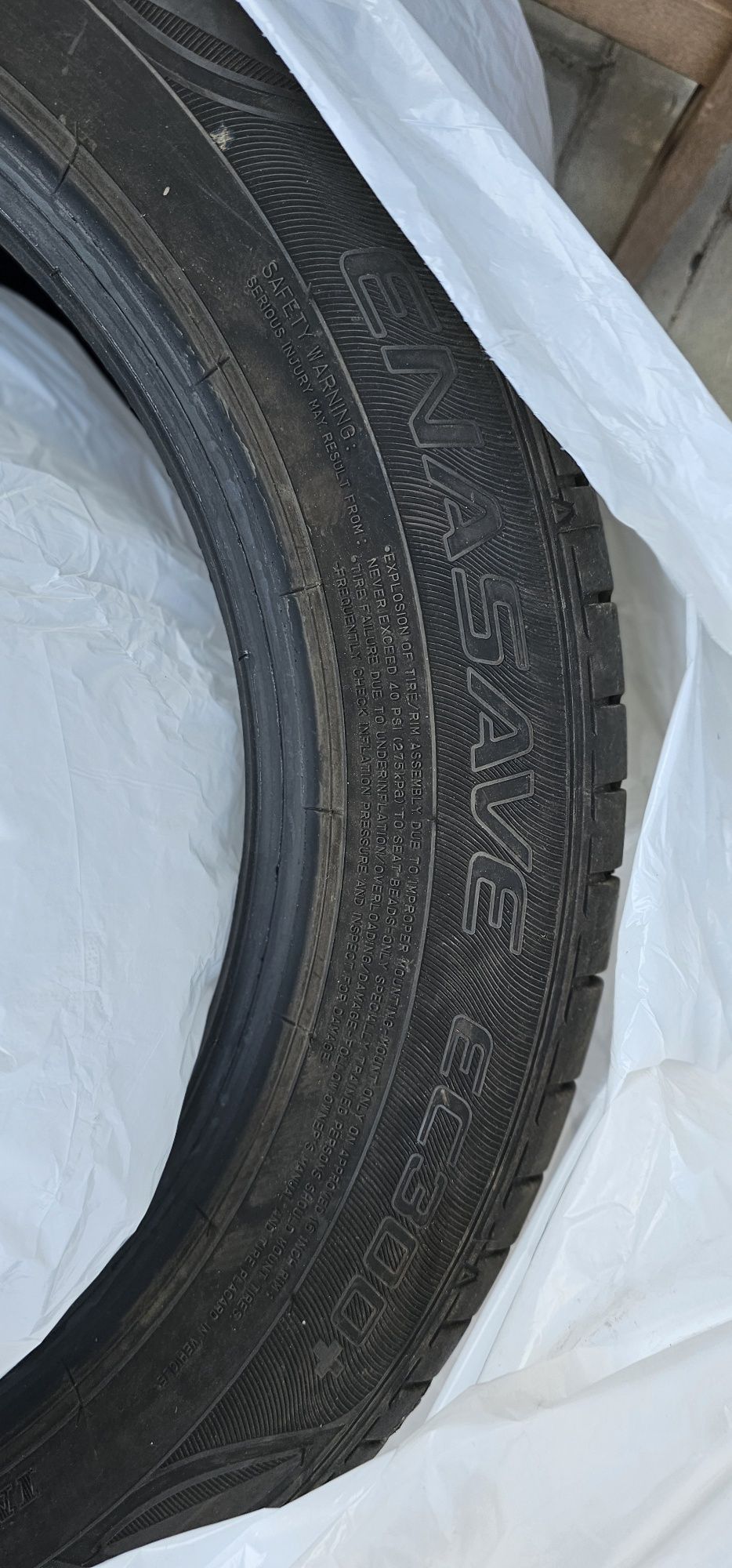 Anvelope vara Dunlop 185 60 16