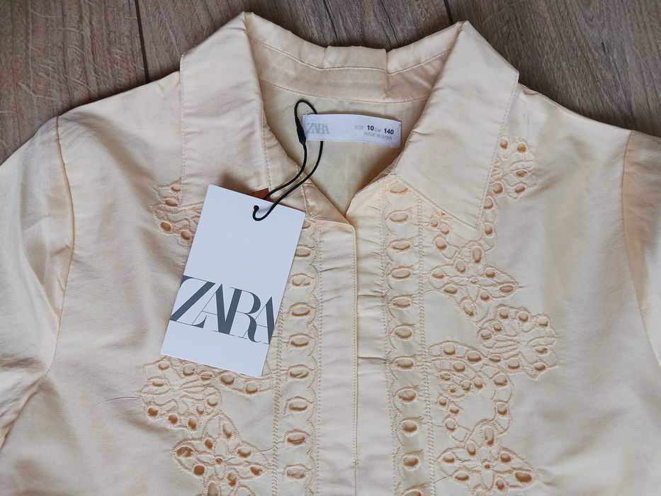 Нова рокля Zara размер 140 см