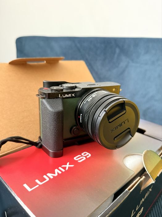 Panasonic Lumix S9 + obiectiv 18-40mm