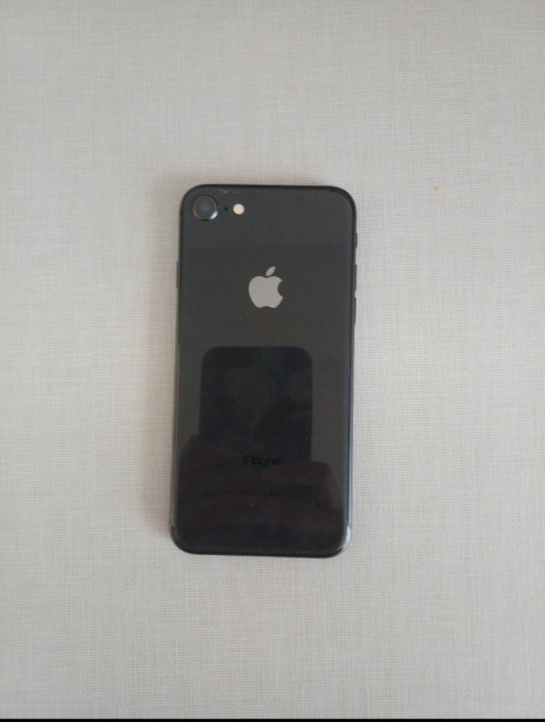 iPhone 8 64gb in stare perfecta 96% baterie
