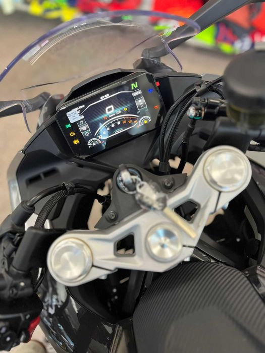 Motocicleta sport incepatori/avansati, CFMOTO 450SR ABS