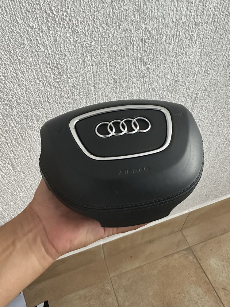 Волан Ауди А8 с подгрев Audi A8