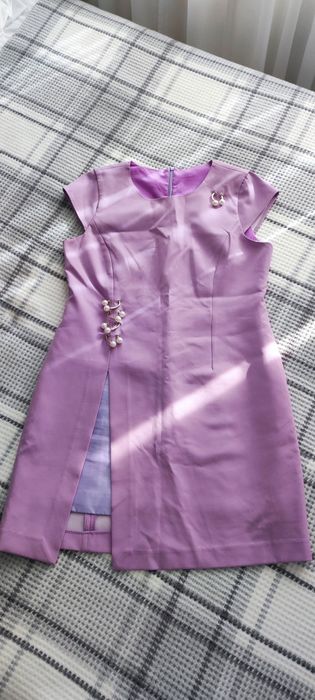 Vând rochie evenimente lila