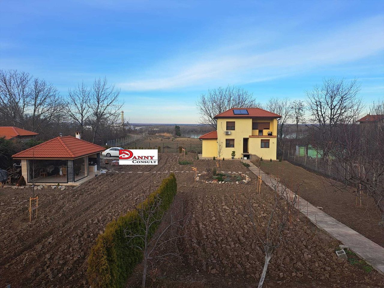 Продава се Къща в Велико Търново, Акация - 76 кв.м за 1672 €/кв.м - Снимка #1