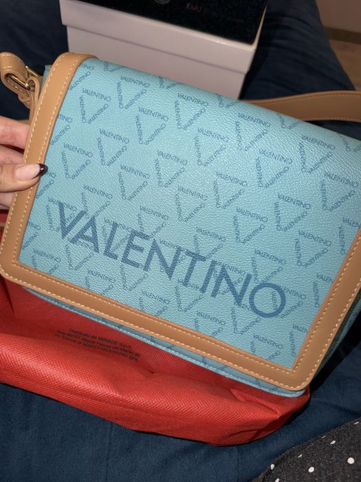 Оригинална нова чанта Valentino
