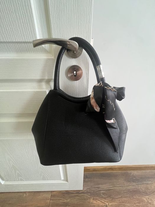 Дамска чанта черна