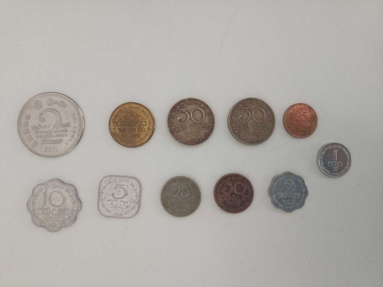 Комплект из 11 монет Шри-Ланка.