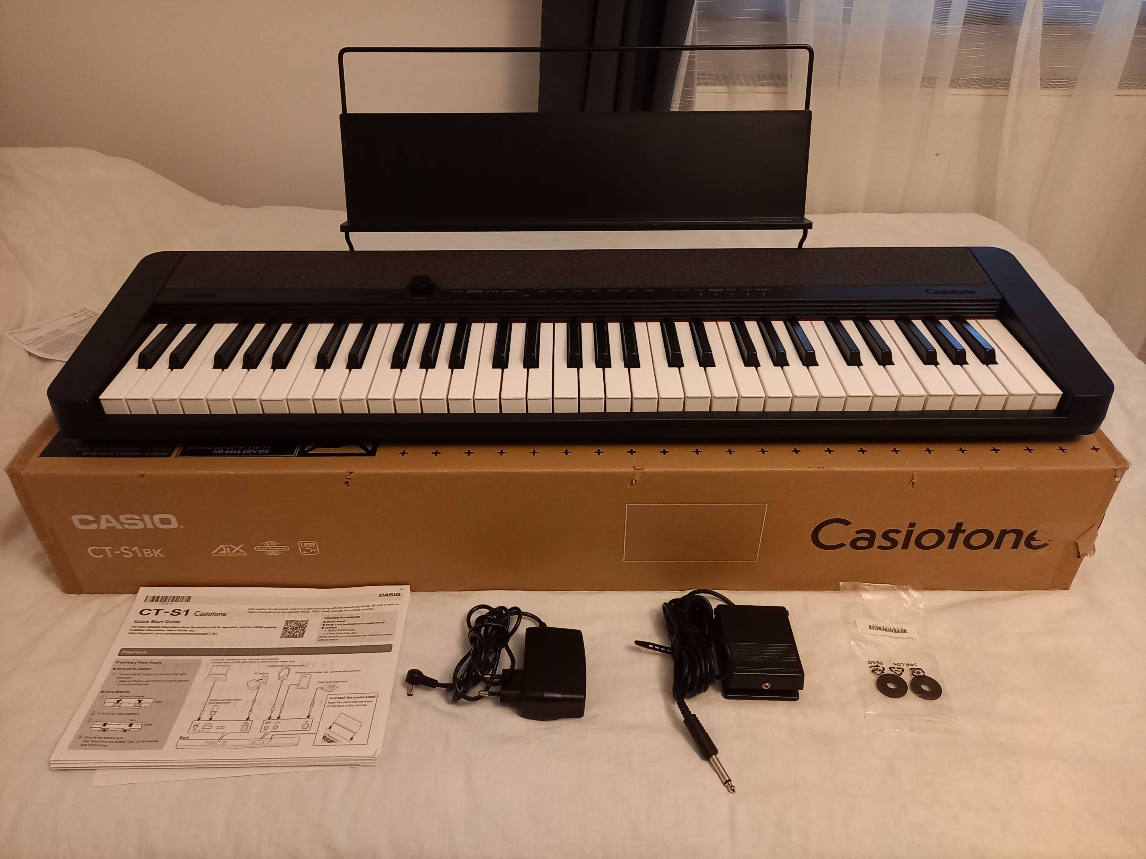 Pian digital Casiotone CT-S1 BK folosit de cateva ori - ca nou
