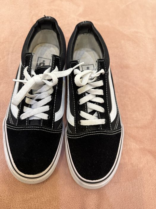 Дамски обувки VANS