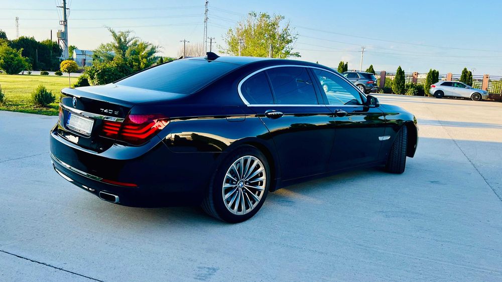 B M W 740d Xdrive (4x4) 313 CP Facelift FULL LASER i N D i V i D U A L