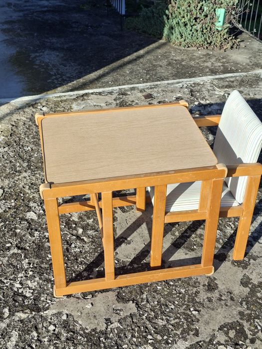 Детко столчи за хранене . творчество и игри.