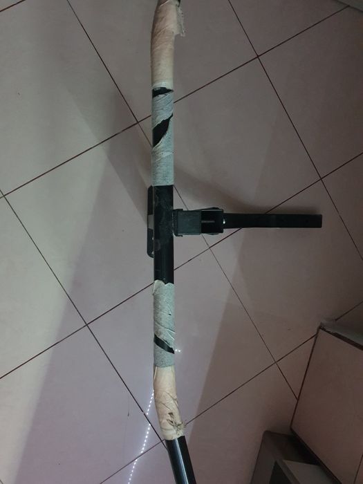 Bara tractiuni perete