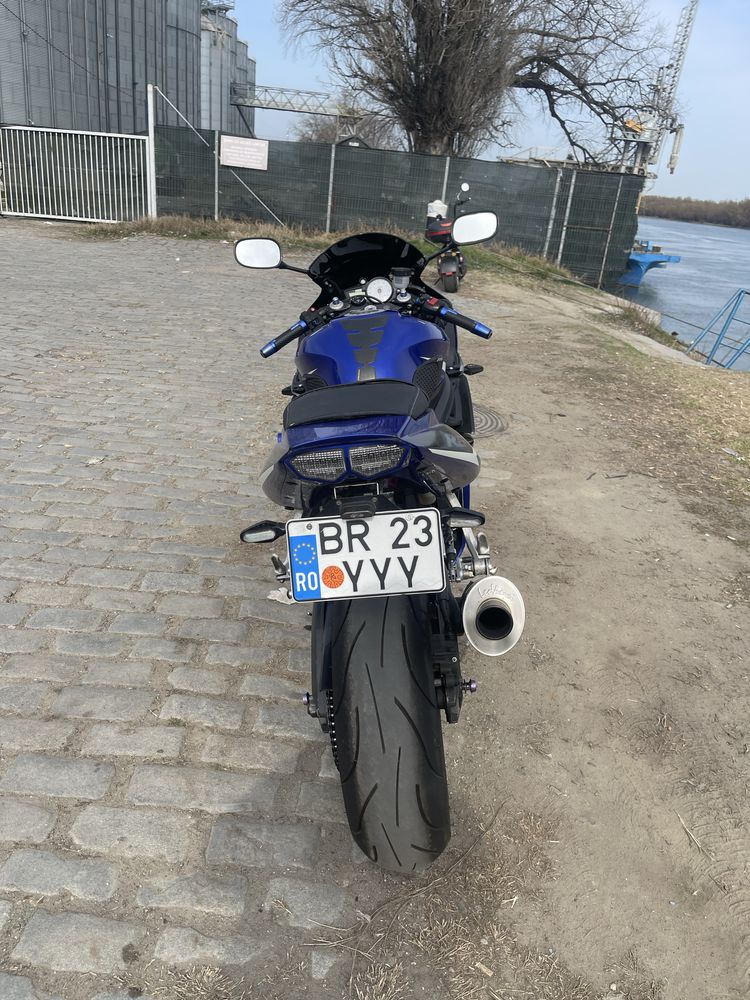 Vand sau schimb yamaha R6 injectie