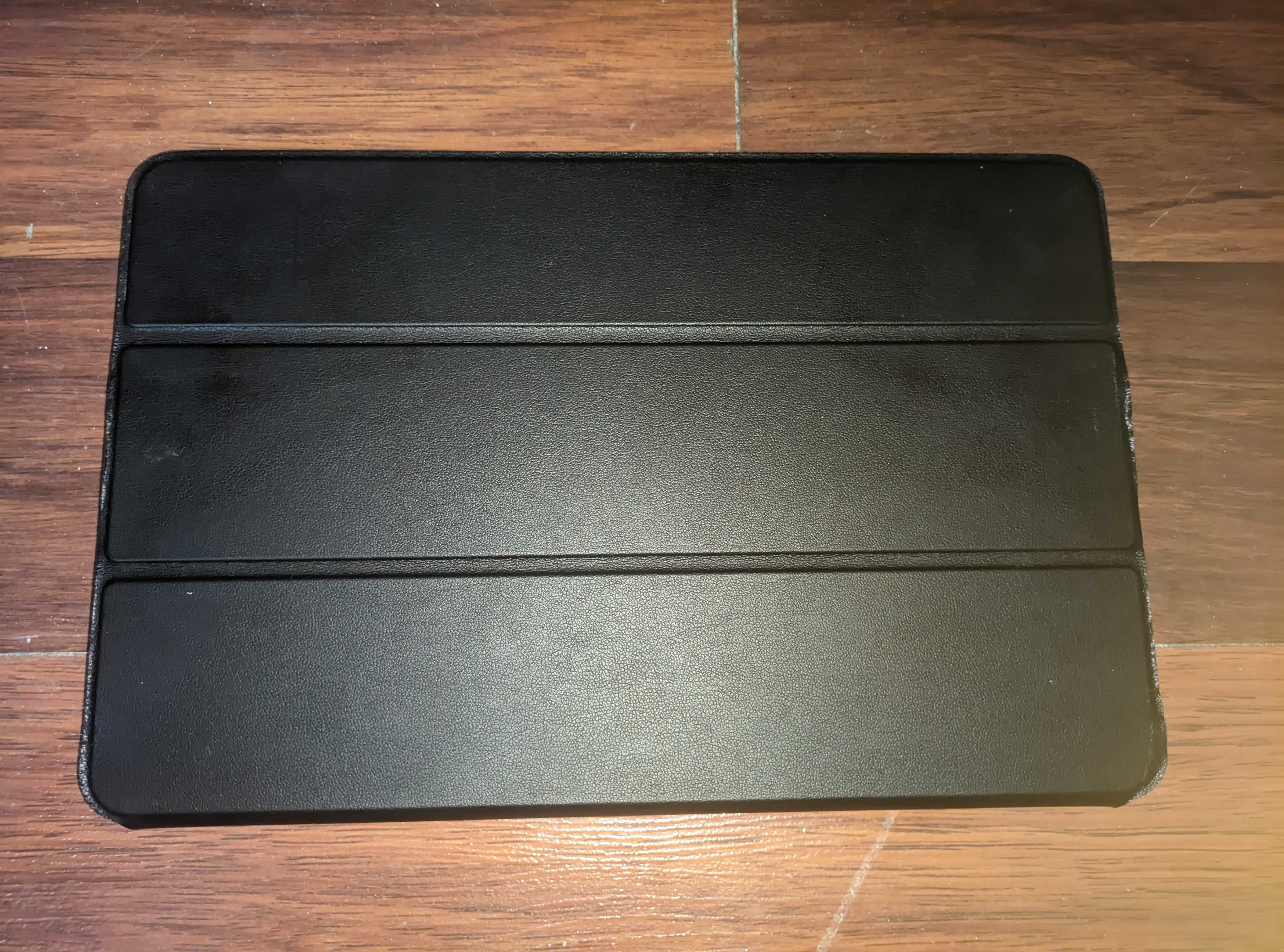 Xiaomi Pad 6 (11", 8/256) + фирменный чехол. Отличное состояние