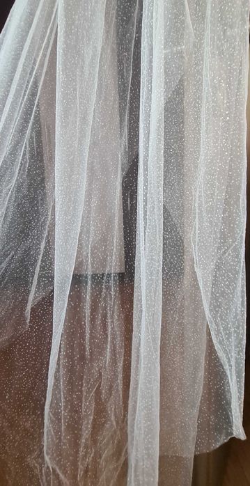 Voal cu sclipici pentru mirese