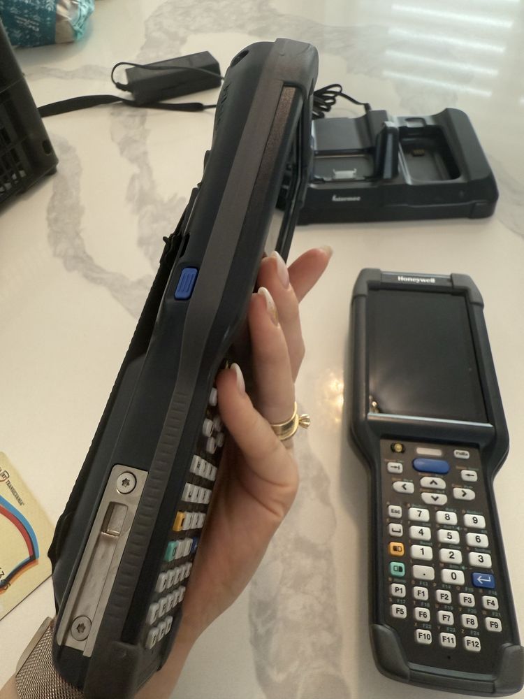 Terminal mobil Honeywell CK65 cu RFID