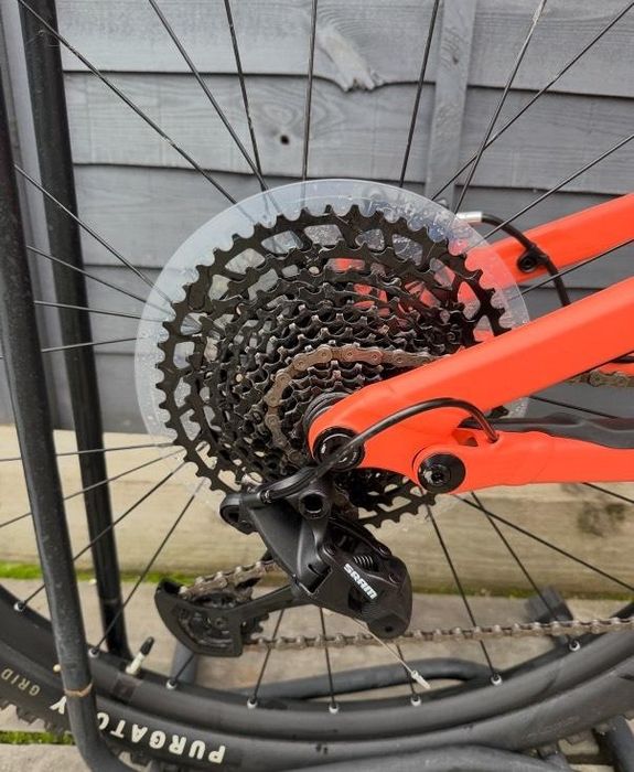 Specialized stumpjumper alloy L size