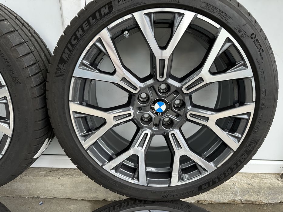 Jante Originale BMW R19 X1 F48 X2 Seria3 G20 Seria4 cu vara