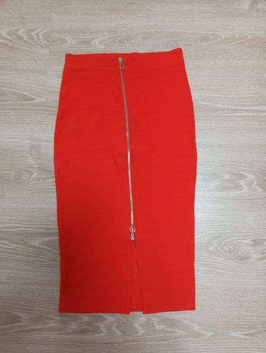 Продавам дамски дрехи