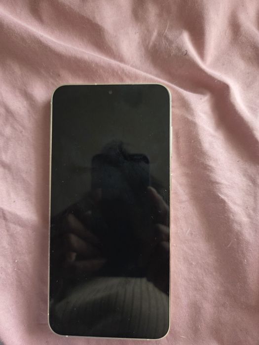 Самсунг С 23+ , като нов