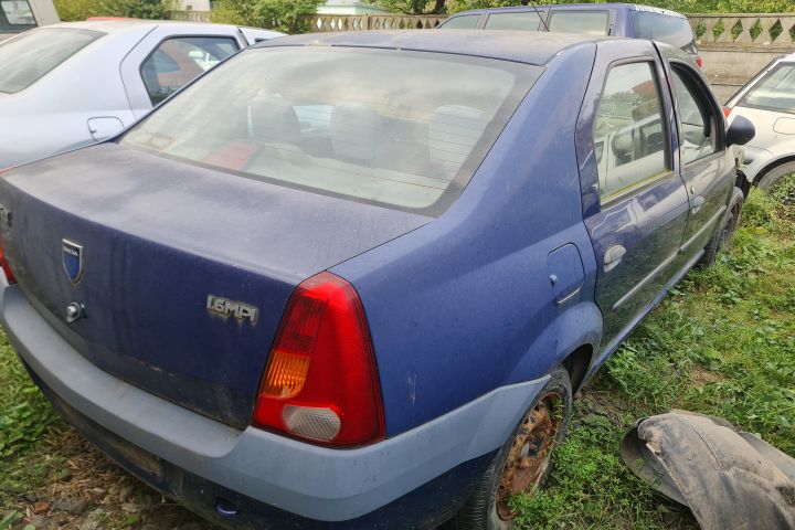 Portbagaj auto Dacia Logan prima generatie