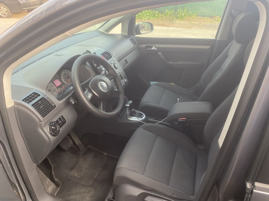 VW Touran 1.9 (BLS) ,an de fabricatie 2006