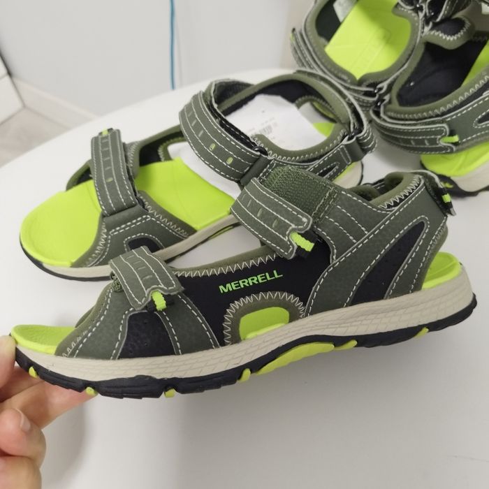 Новые фирменные сандалии Спортмастер р.36,37,38.