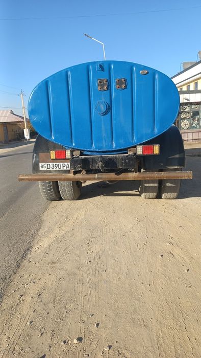 Водовоз сотилади. 1985 год