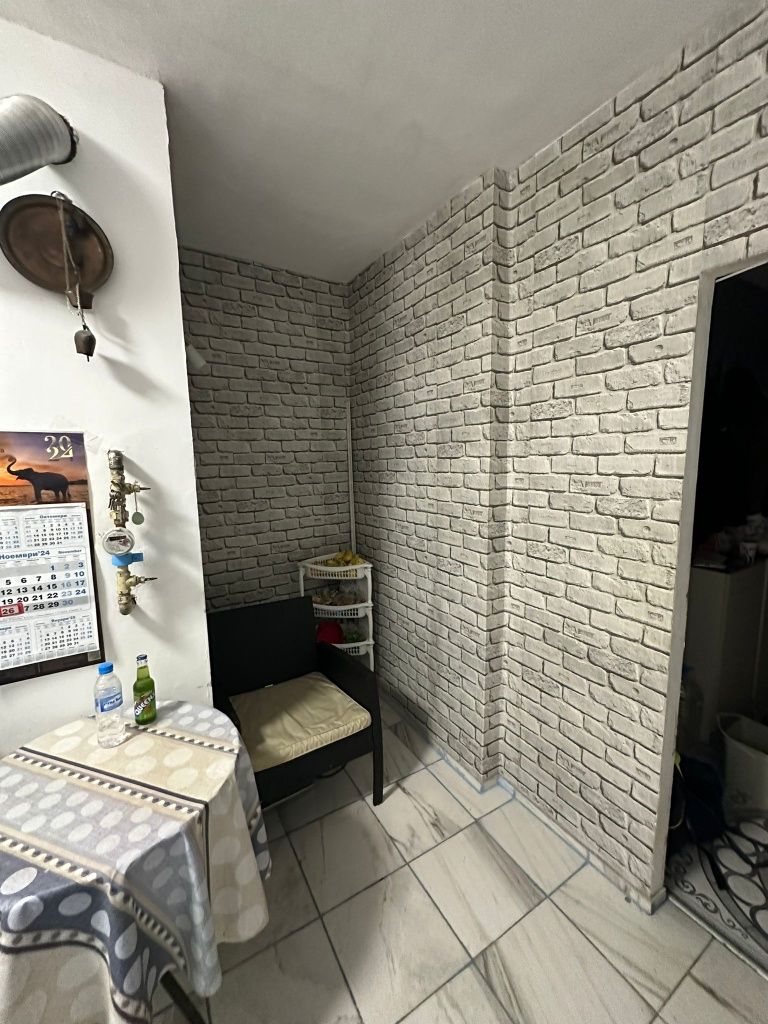 Продава се Тристаен апартамент в Търговище, Център - 85 кв.м за 1320 €/кв.м - Снимка #7