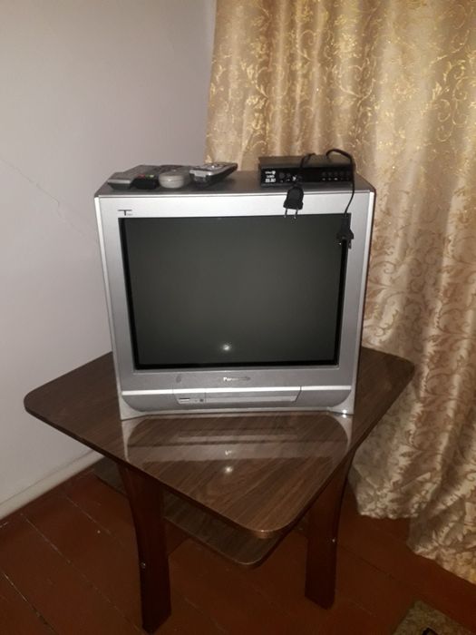 Продам телевизор