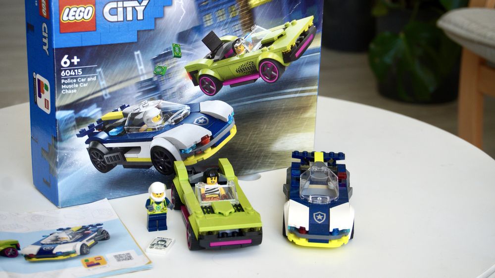 LEGO CITY Преследване с полицейска кола 60415