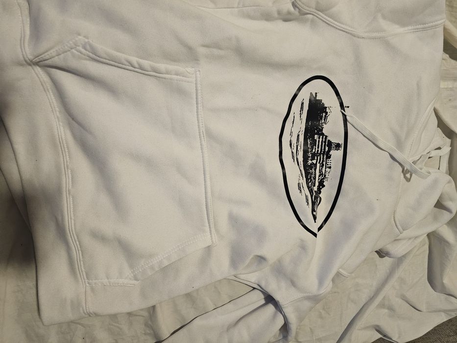 Екип Corteiz бял