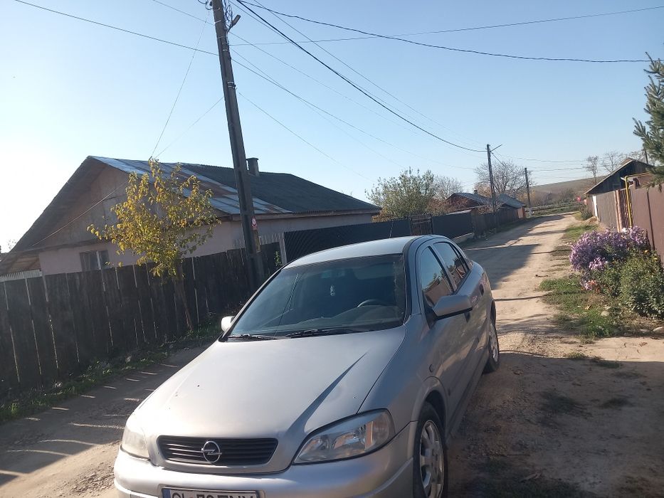 Vind opel astra g 16 v.  Benzina
