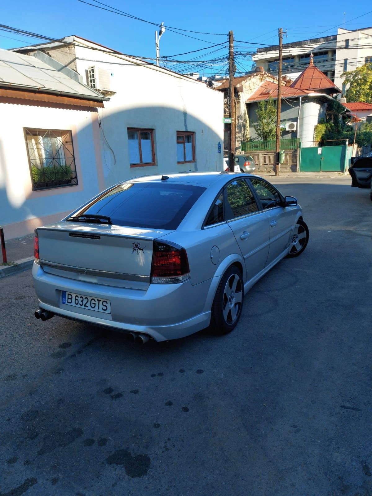 Opel Vectra GTS 3.2v6 252cai Paket Irmscher  Preț Fix 2500. VARIANTE