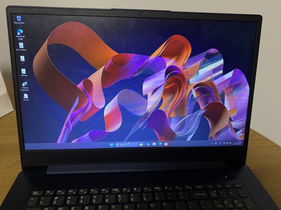 Laptop lenovo ideapad3