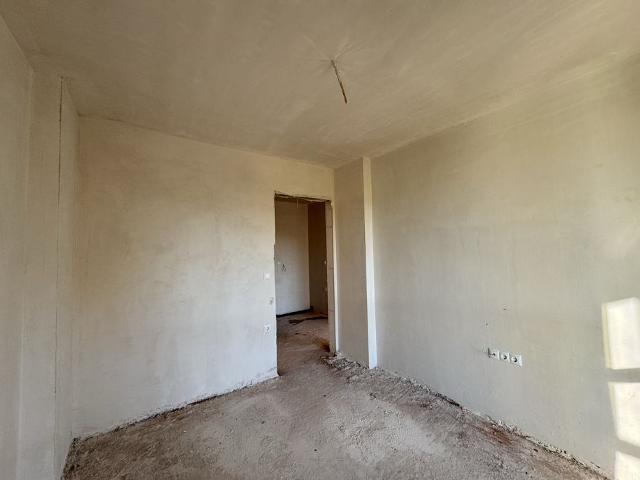 Продава ново строителство в гр. Казанлък