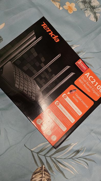 Router Wireless Gigabit Tenda AC21 AC2100, Dual-Band 300 + 1733 Mbps,